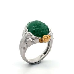 18k white gold and yellow gold green jadeite ring