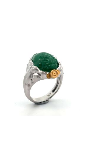 18k white gold and yellow gold green jadeite ring