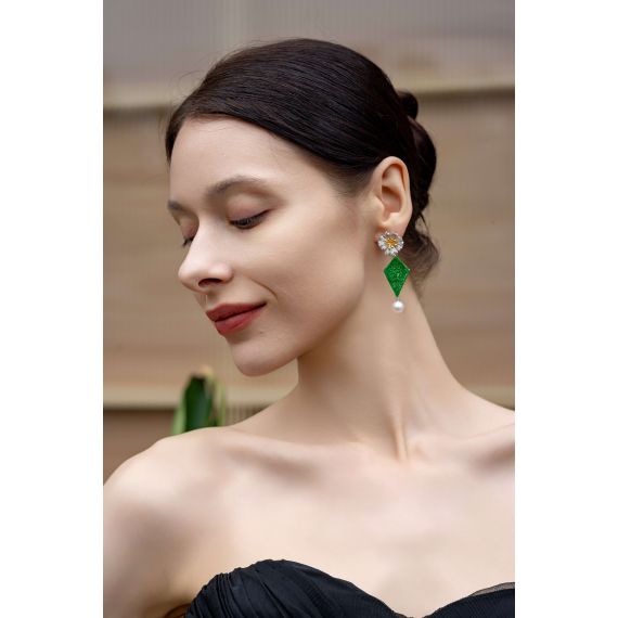 18k gold jadeite and cultured pearl earring, 3 image